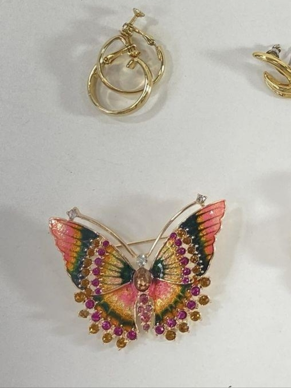 Napier Multicolor Butterfly Brooch & Red Ribbon Bow Pin Clip Earrings Lot - Picture 4 of 4